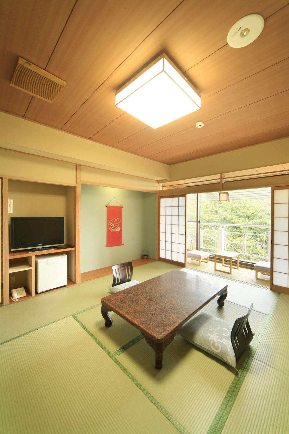 Hotel Mikasa Nara Exterior foto