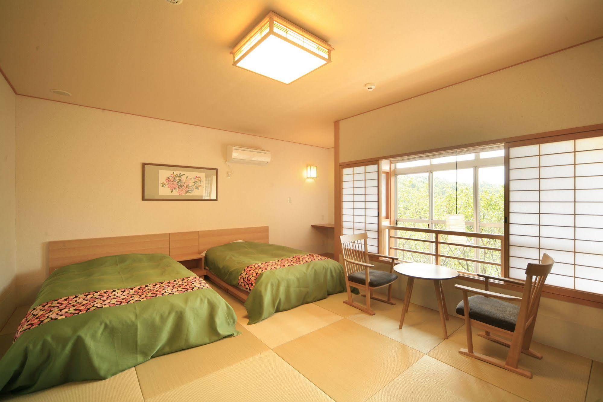 Hotel Mikasa Nara Exterior foto